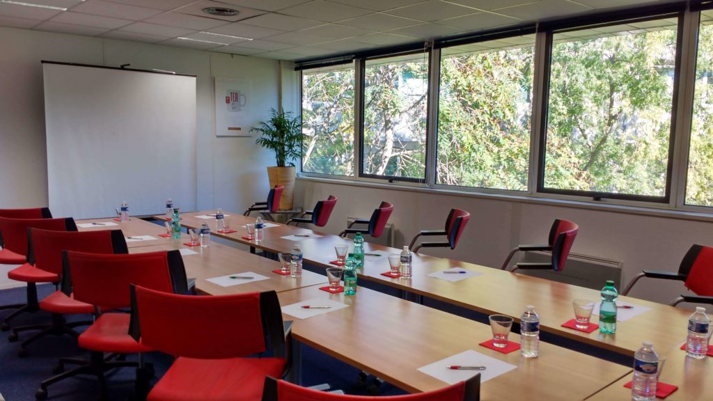 salle de réunion pour 15 personnes à toulouse